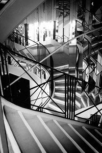 Second_Floor_Staircase_400
