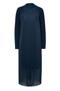 fn_escada-sport_abito-athleisure_fw-2016-17